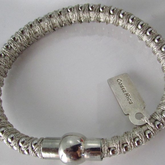 MB Michelle Costa Rican Magnetic Cable Bracelet - Picture 3 of 4